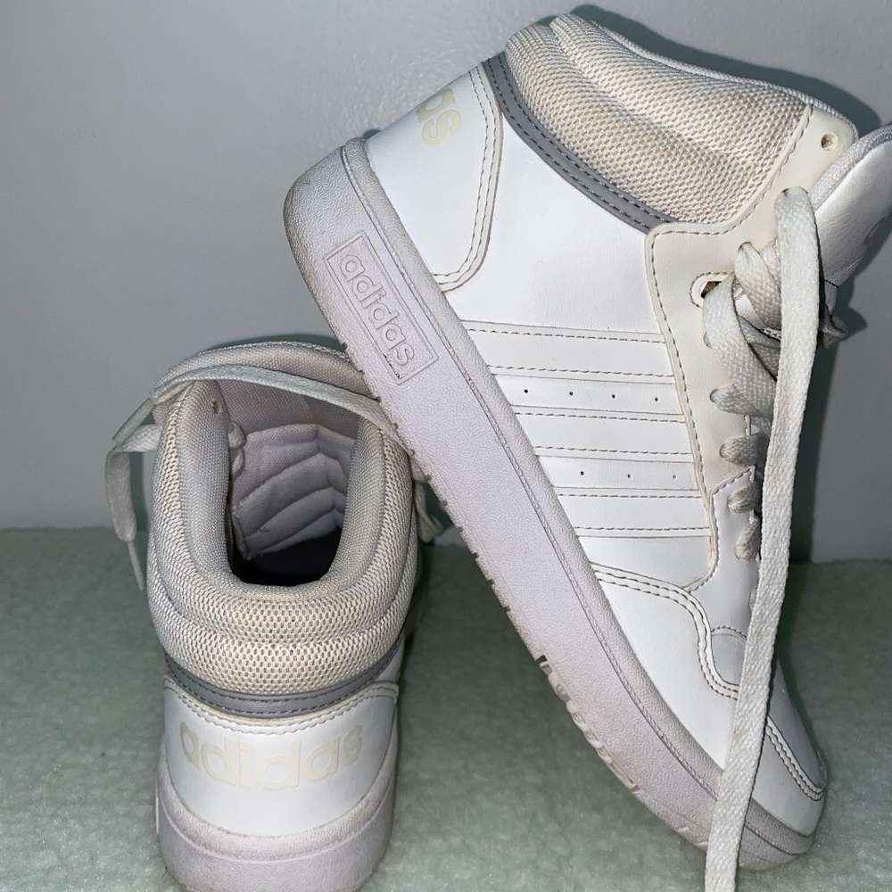Adidas High Top Sneaker Size 5 White